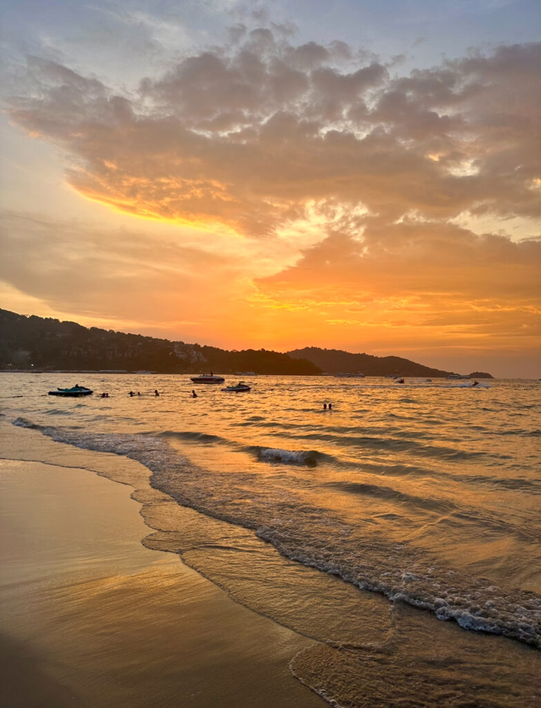 unforgettable sunset in Koh Samui