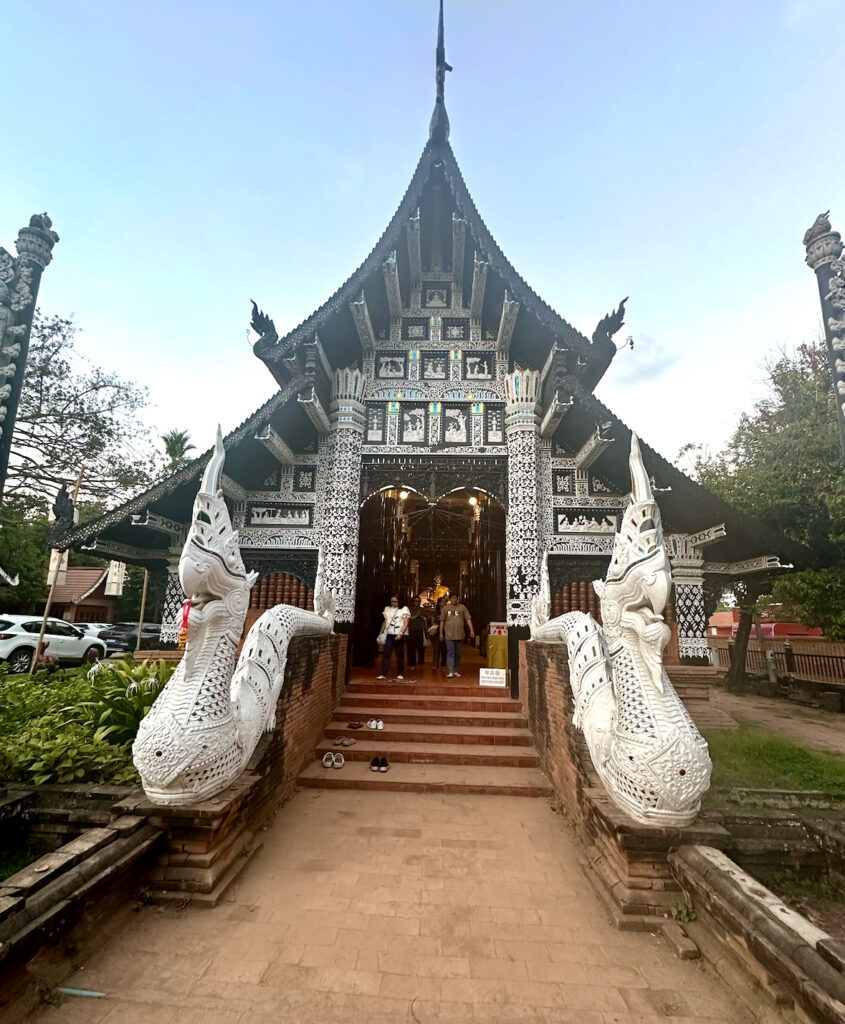 temple of Wat Lok Molee