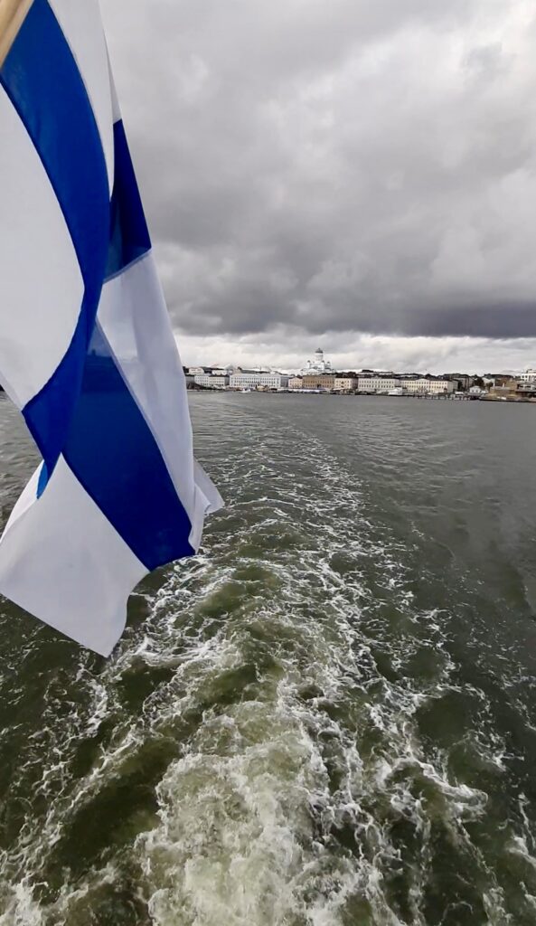 visit helsinki boat