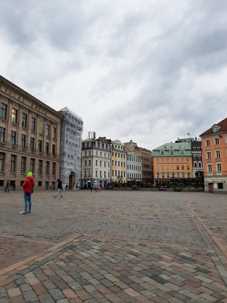 riga street