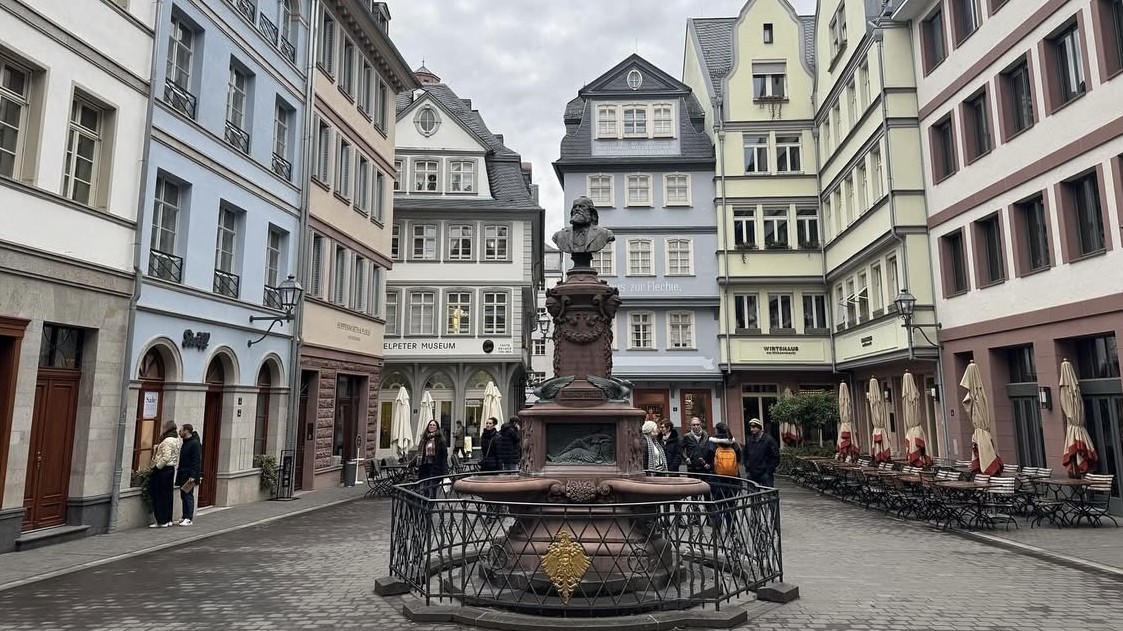 visit frankfurt
